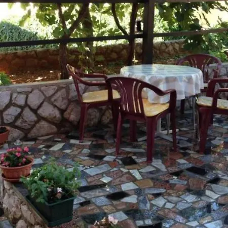 Bozena - Two Bedroom Apartmán Krk Town